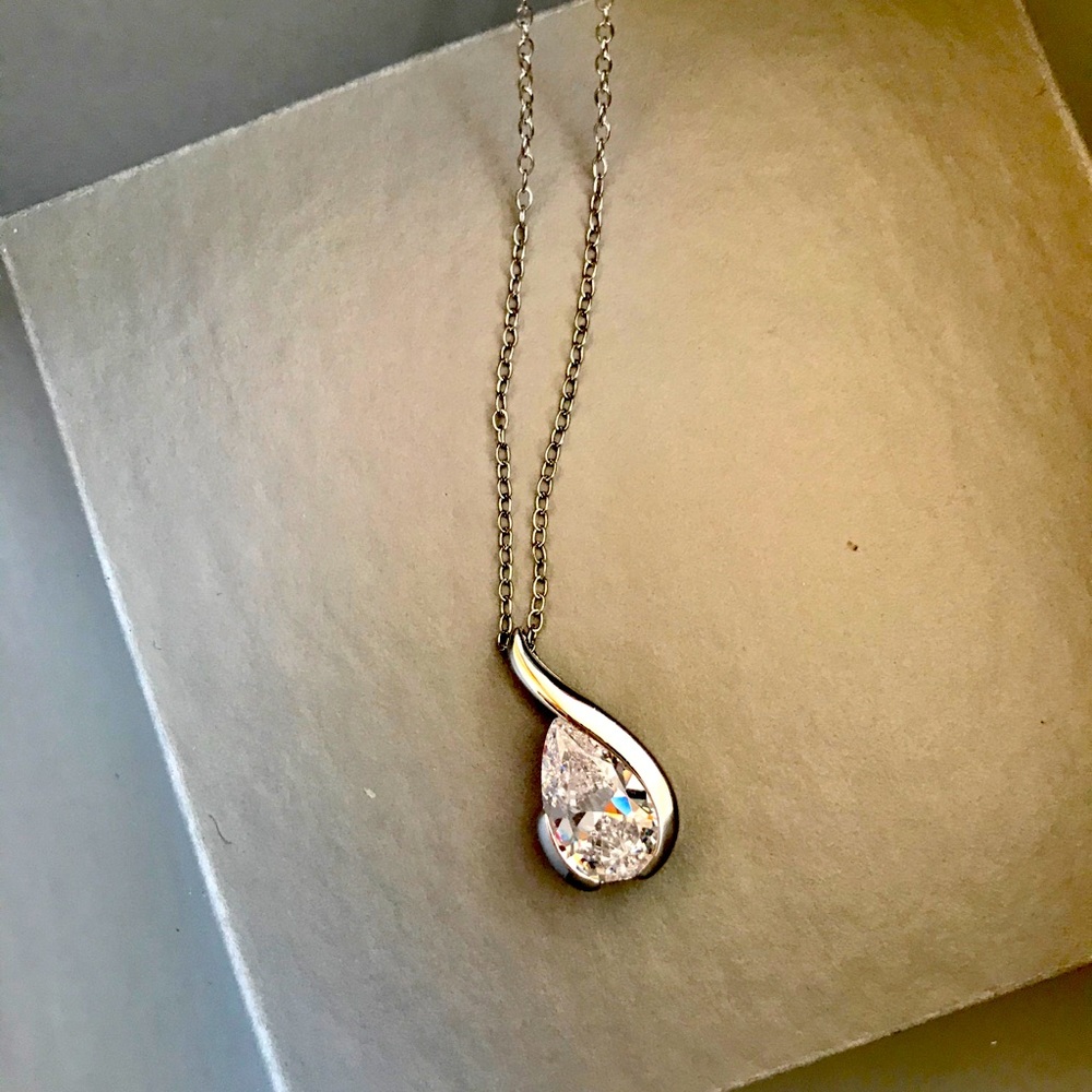 Sterling Silver Teardrop CZ pendant & chain
